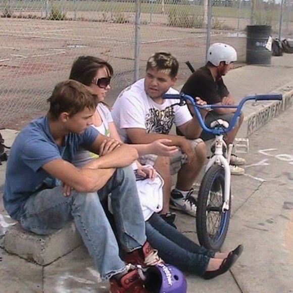 Meet your Posher, Darryl - Picture 1 of 1